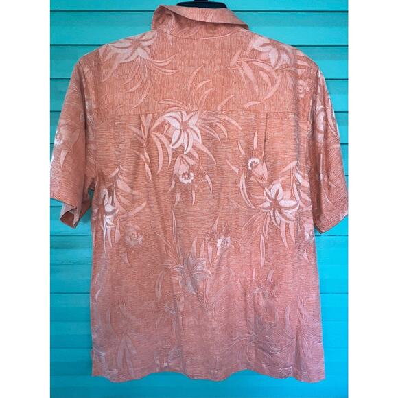 St. john's Bay 100% Silk Tropical Men's short sleeve button up. Size Small. - Picture 2 of 4